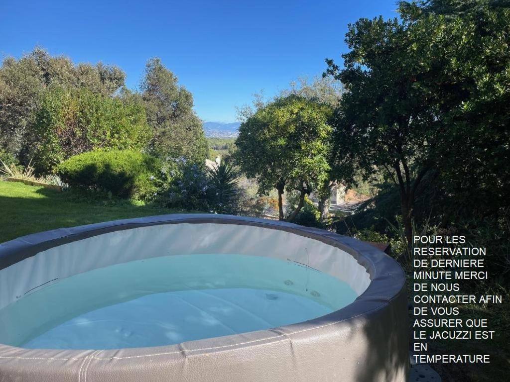 Ferienwohnung Domaine Des Tuilieres Avec Jacuzzi Vallauris Exterior foto